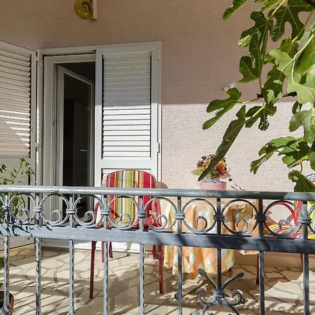 And Ema Apartament Vodice