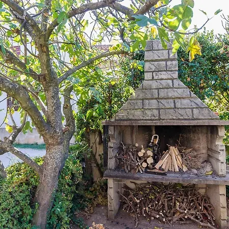 Apartment Apartment And Rooms Ema *