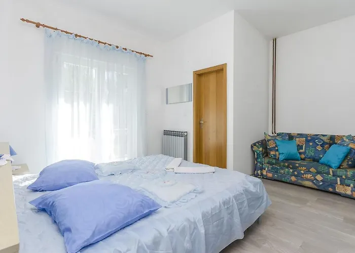 Apartamento And Ema Vodice